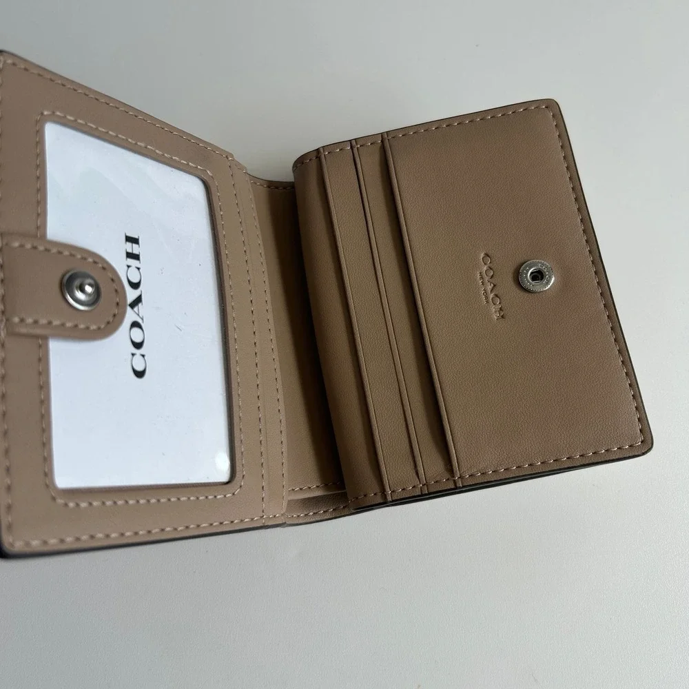 Coach snap wallet